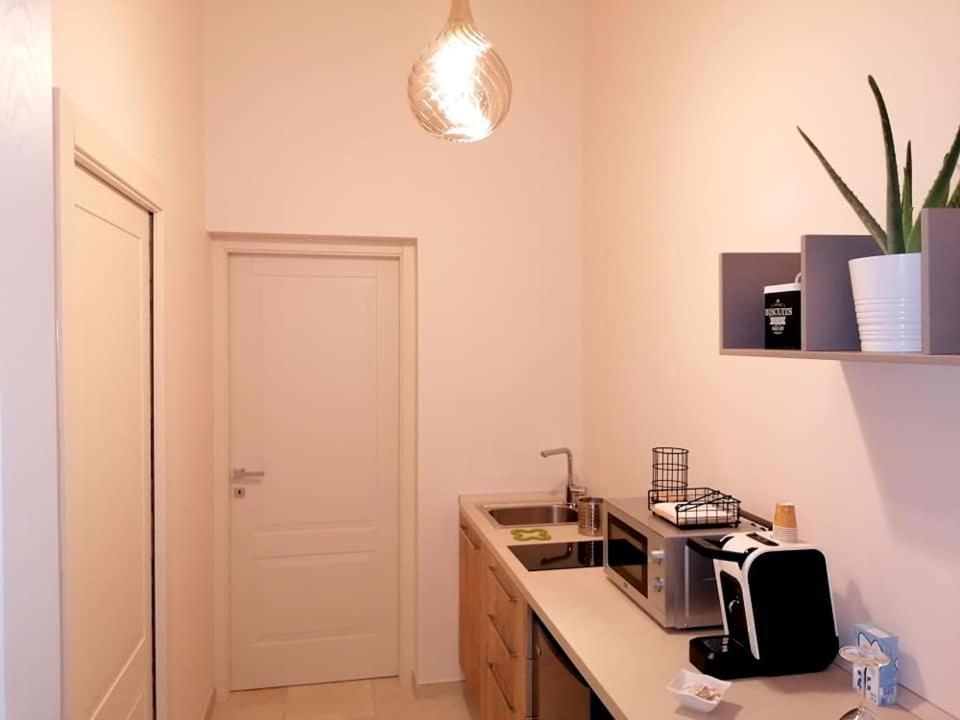 Lux Suite Taranto Eksteriør bilde