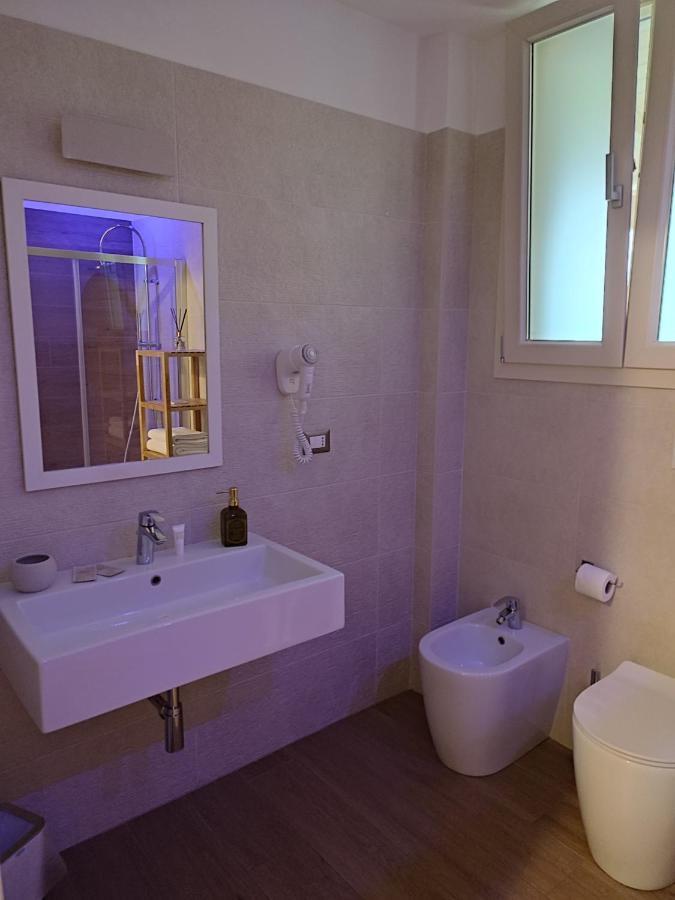 Lux Suite Taranto Eksteriør bilde